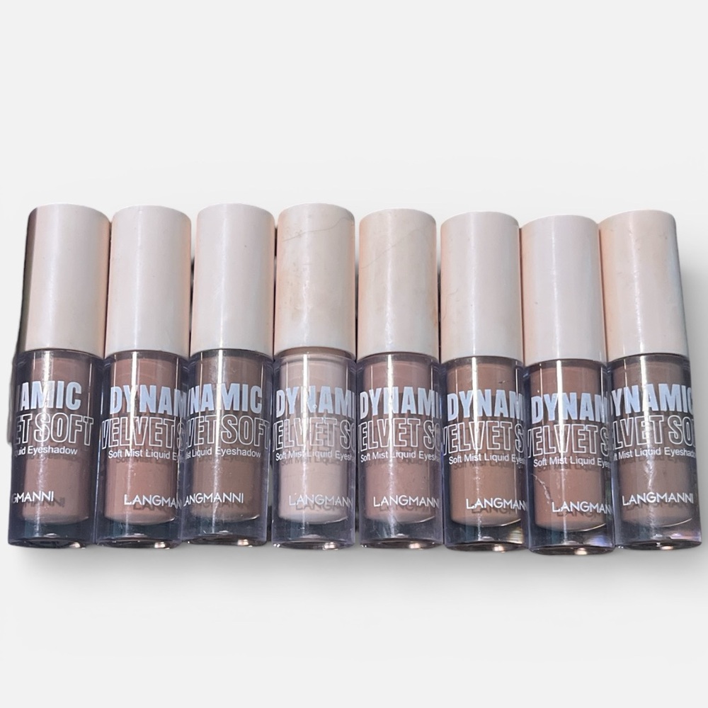 Langmanni Dynamic Velvet Soft Liquid Eyeshadow Set